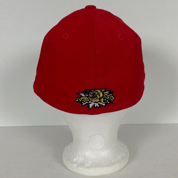 Moncton Wildcats Reebok Center Ice Collection Hat Mens Size S/M Hockey QMJHL - Picture 3 of 5